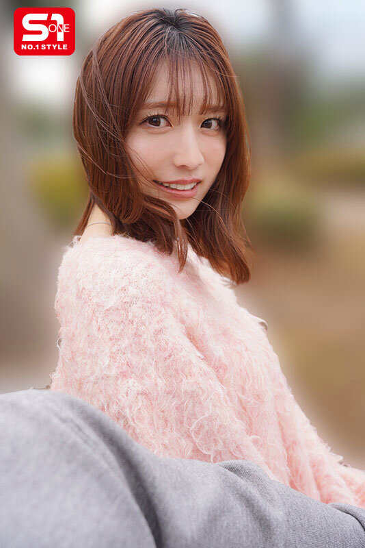 【衝撃VR】河北彩伽と一晩中イキまくる！交際記念日の密着デートで感じる超絶乳揉み中出し体験【8K画質】 - 画像4