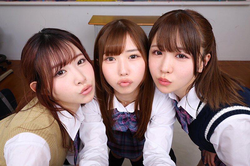 【8K VR】3年H組ハーレム美少女祭りが990円で人生変わる！？全9名と生中出し連発の4時間SPで腰砕け確定【衝撃体験レビュー】 - 画像3